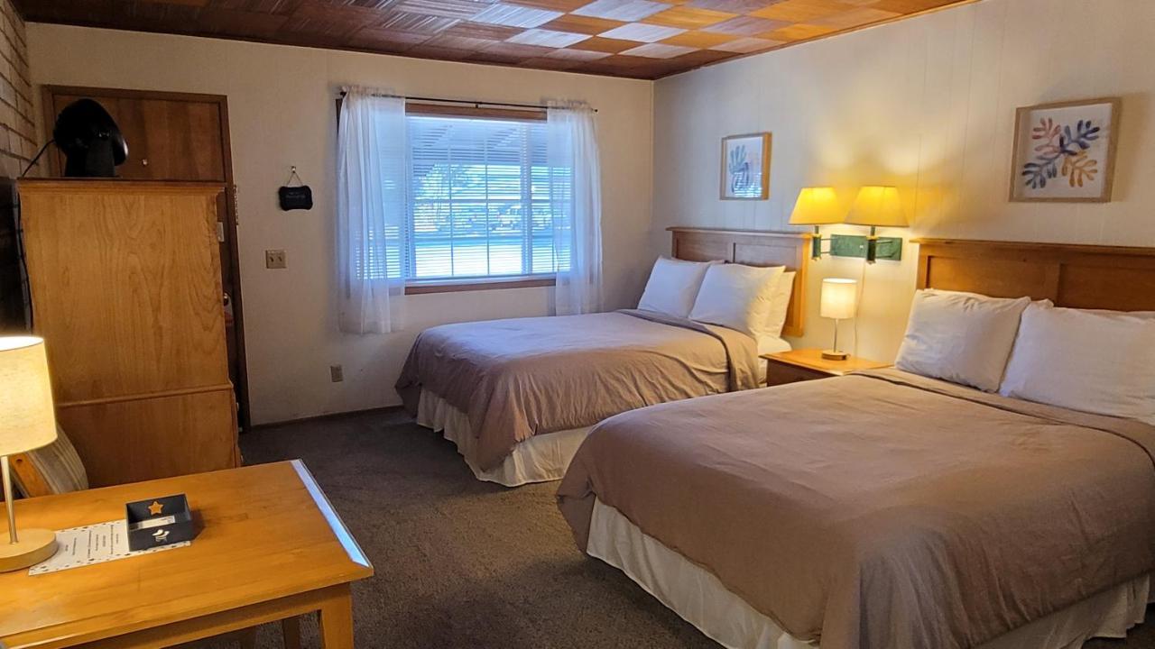 Moonlight Resort Suites & Sleeps Hoodsport Экстерьер фото